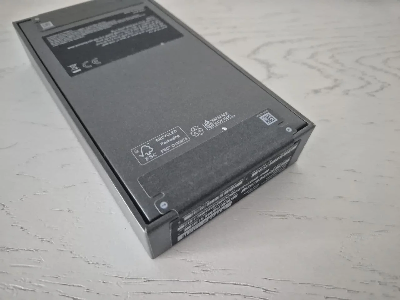 Samsung S25 12/256 Гб, новый, оригинал, Хабаровск - миниатюра 3