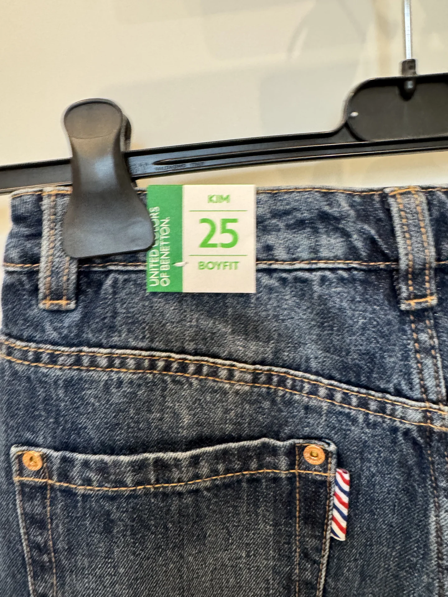 Джинсы женские Benetton - миниатюра 3