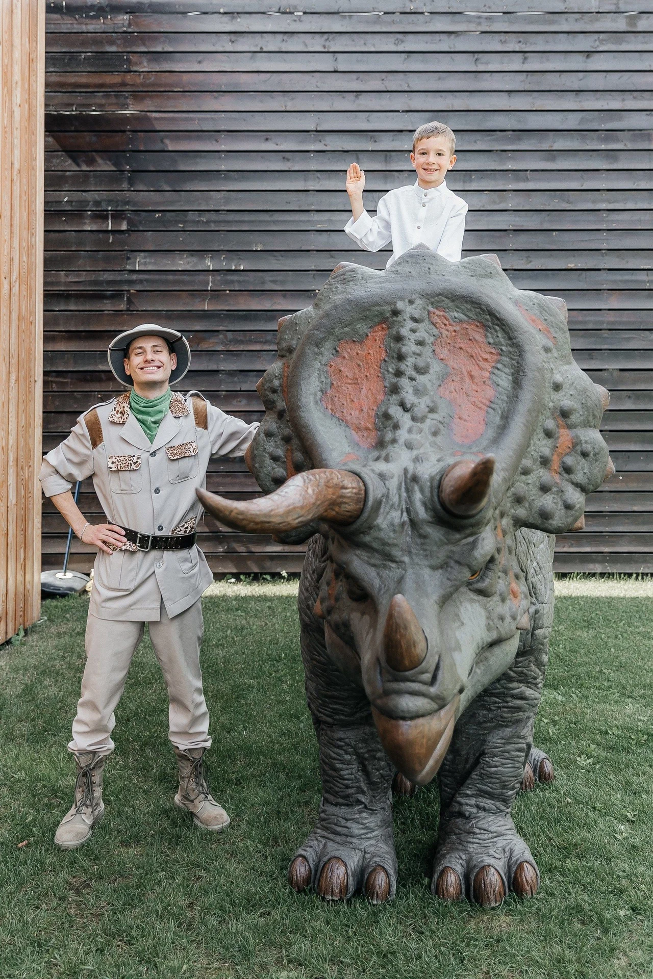Программа с динозавром Трицератопс - миниатюра 4