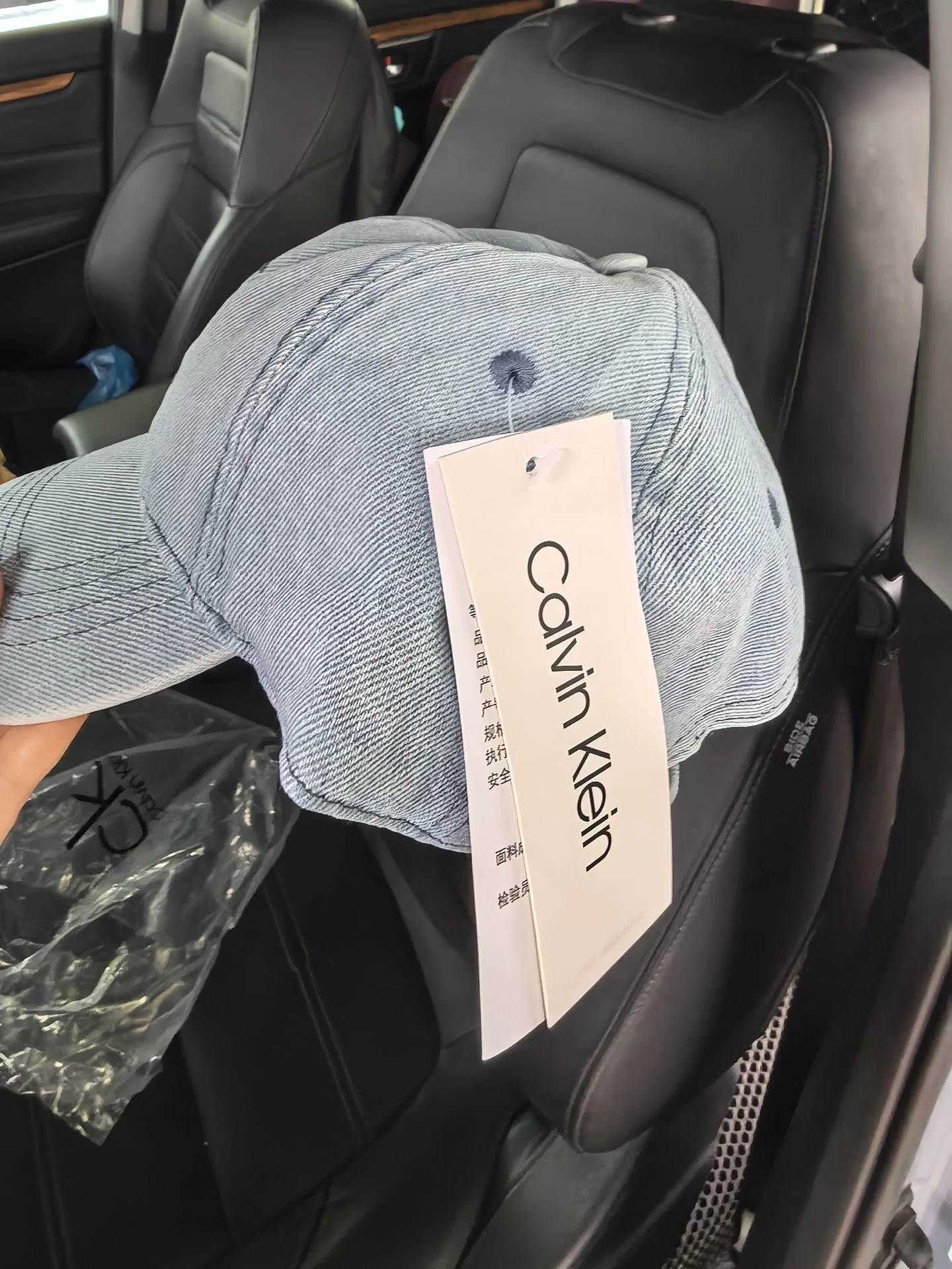 Бейсболка Calvin Klein - миниатюра 2