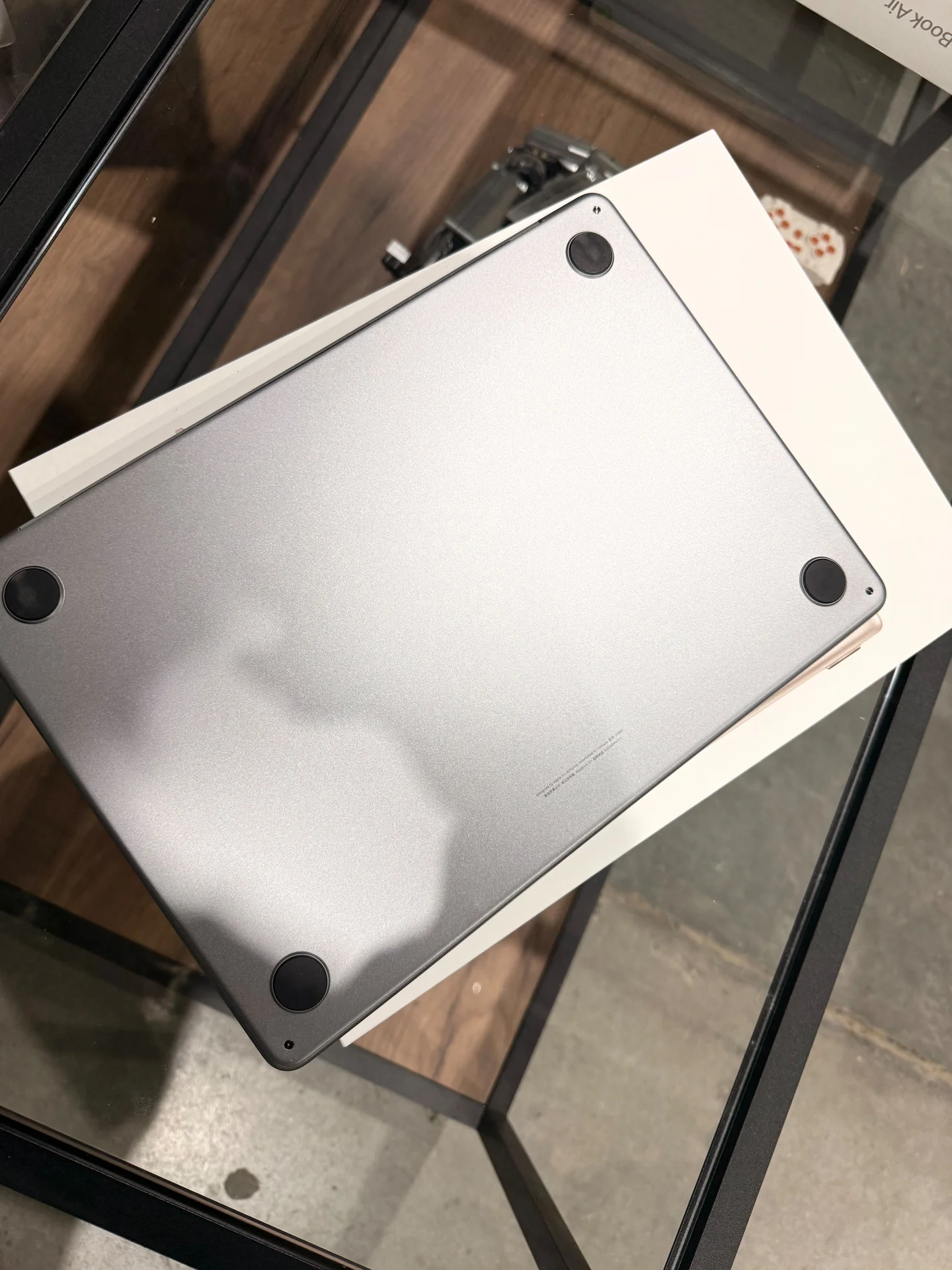 Macbook Air 13 m2 16/256 Space Grey - миниатюра 5
