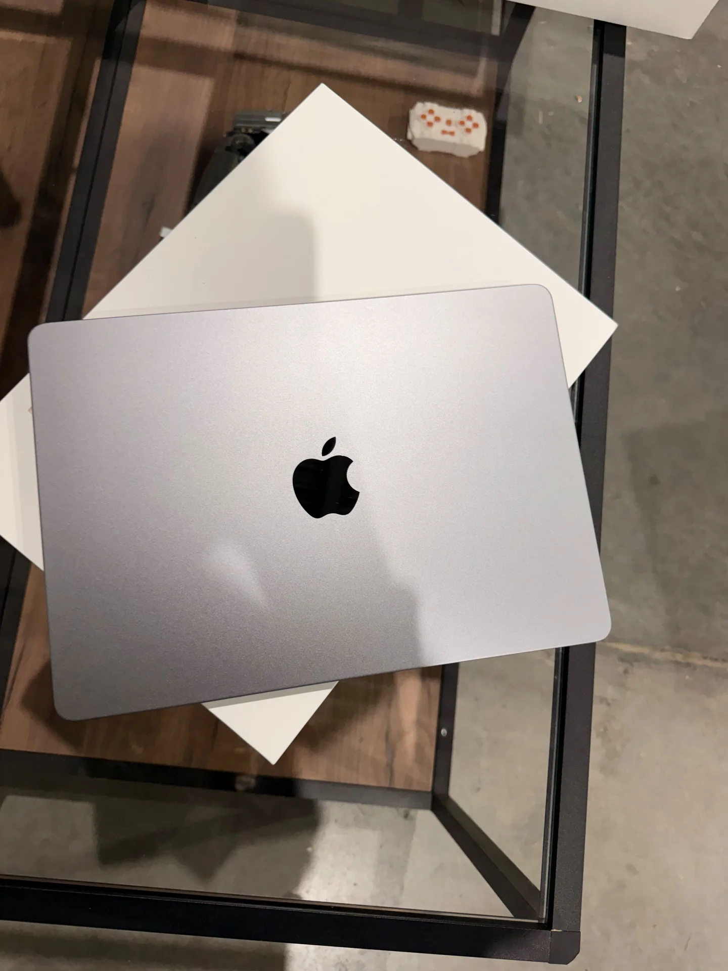 Macbook Air 13 m2 16/256 Space Grey - миниатюра 6