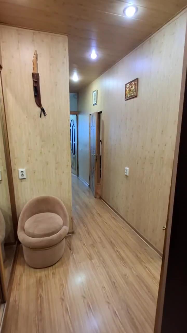 Квартира у сан. Орджоникидзе - видео 11