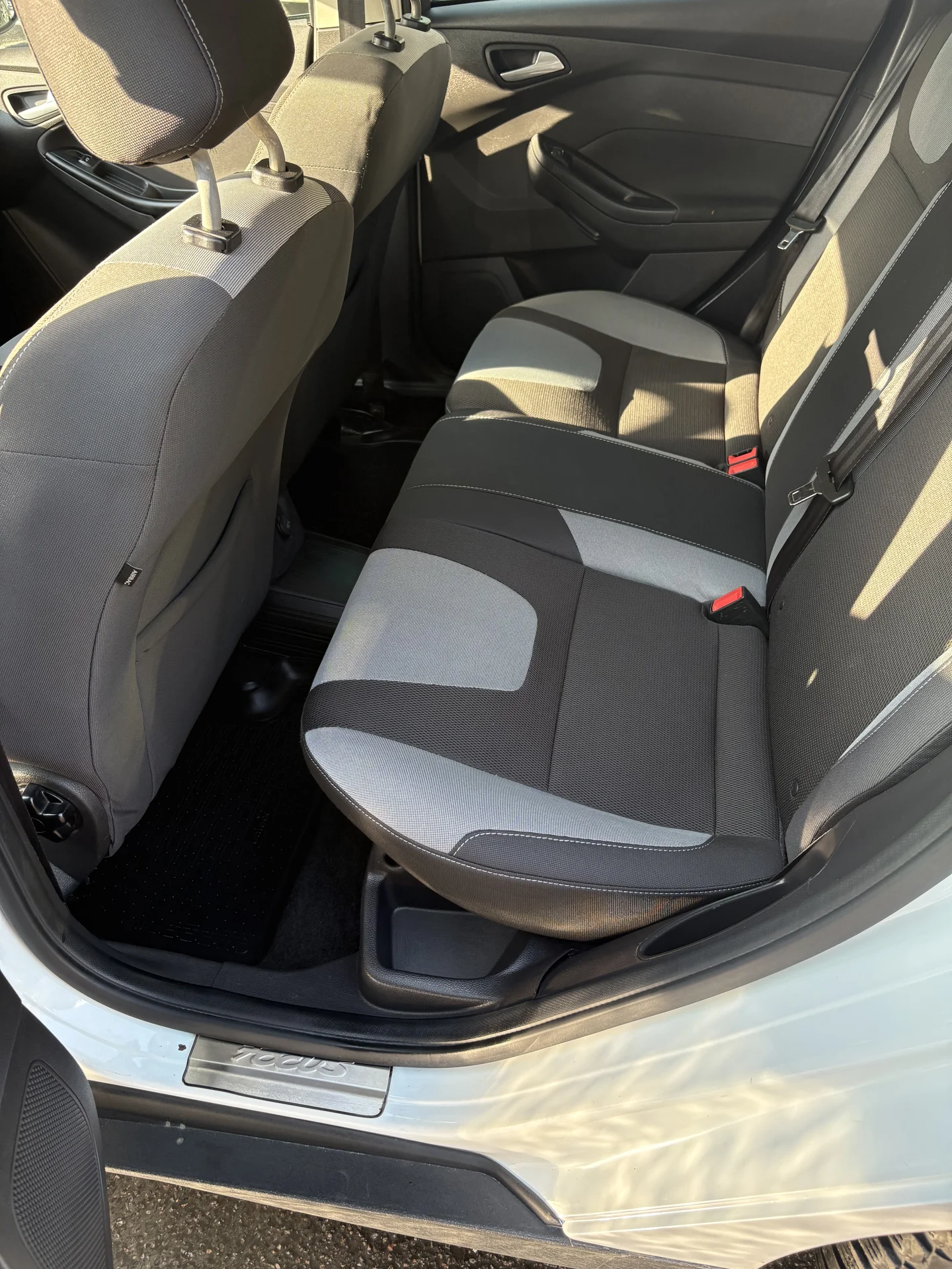 Ford Focus 3 - миниатюра 6