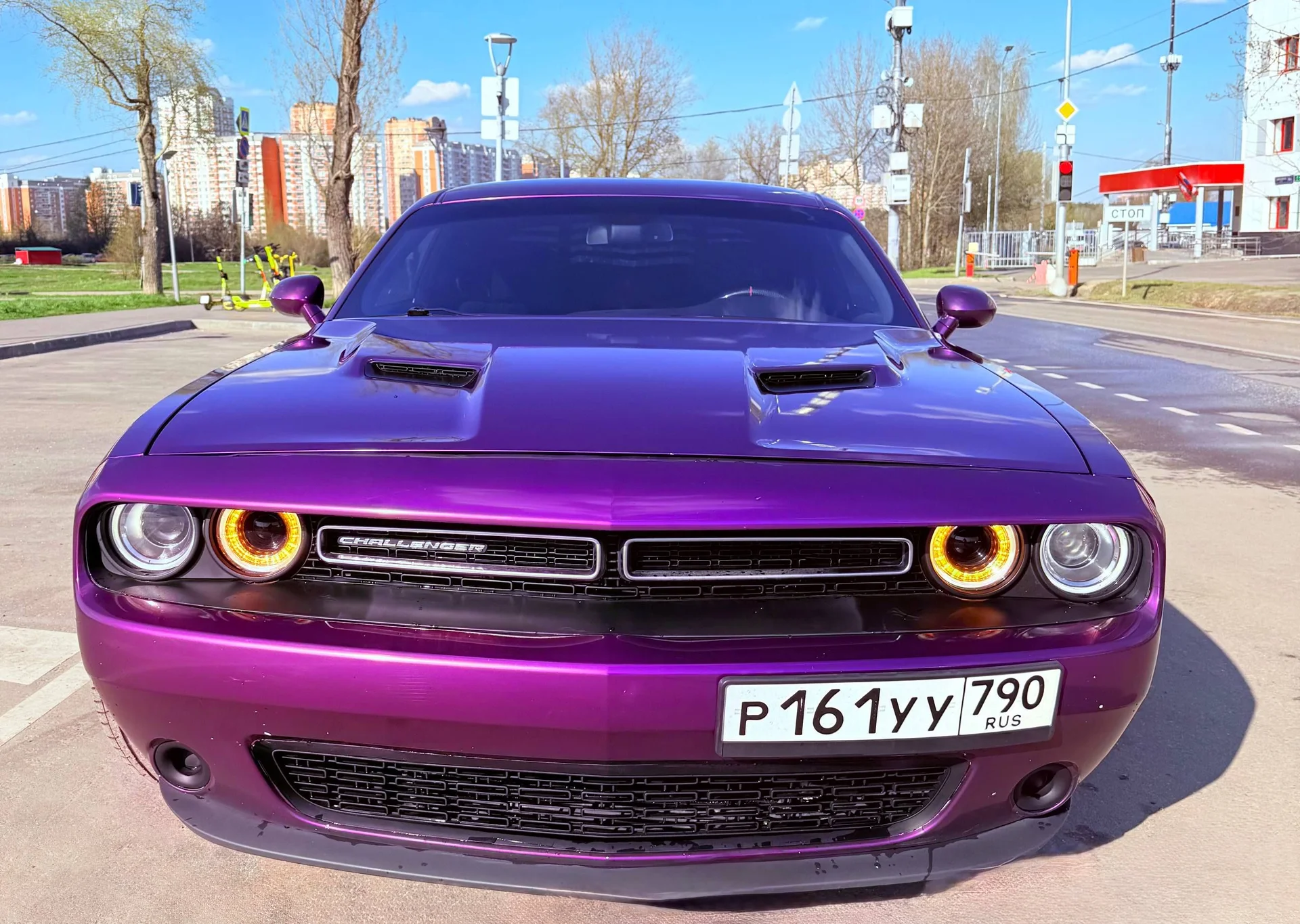 Dodge Challenger - миниатюра 11