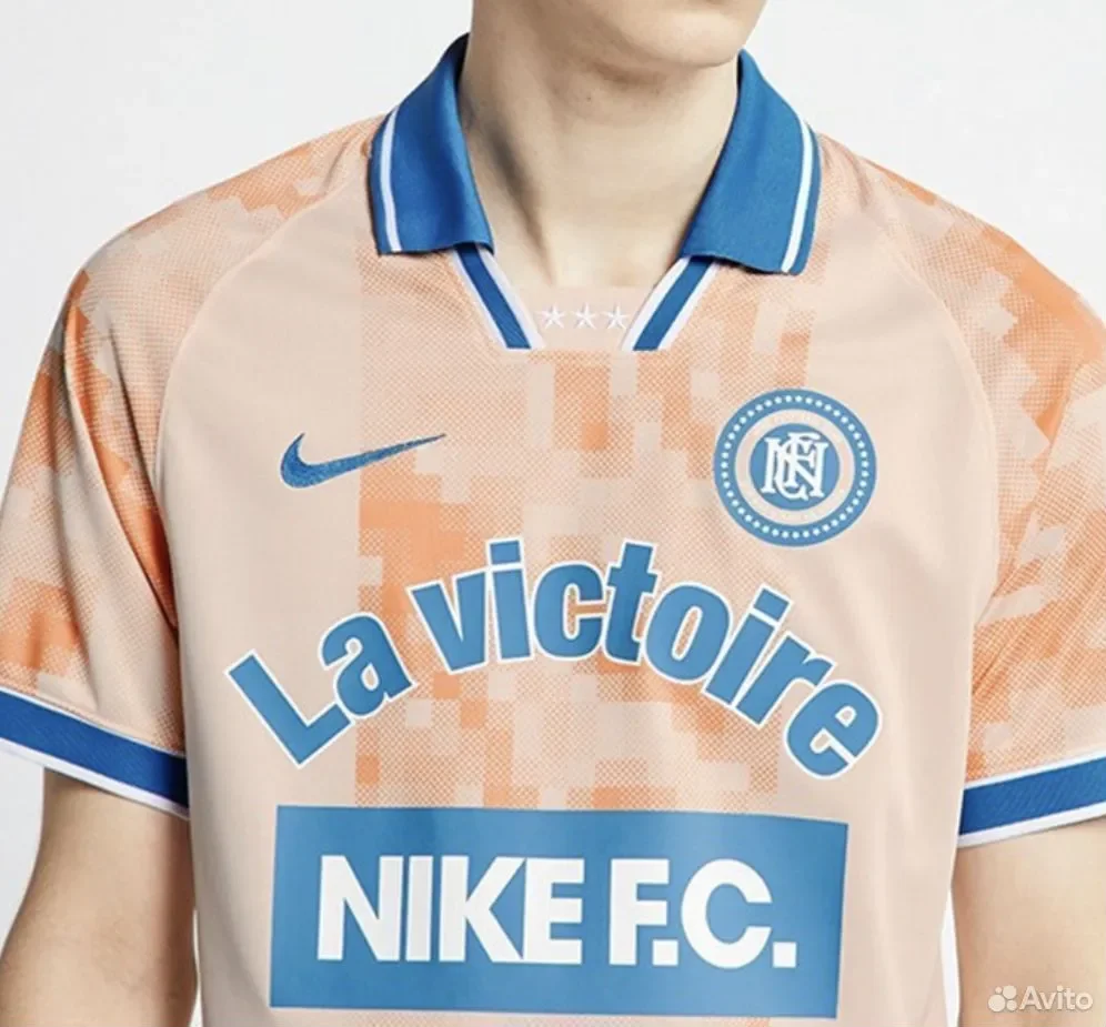Поло Nike x La Victorie - миниатюра 4