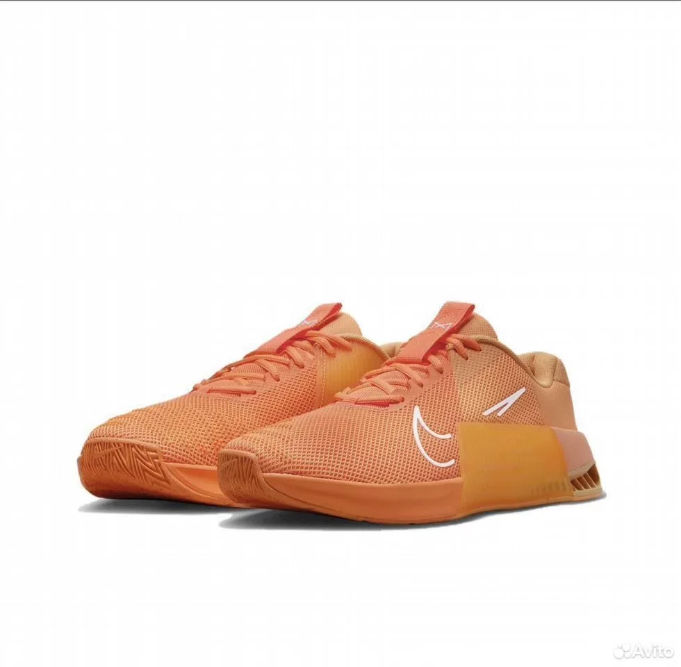 Штангетки Nike Metcon 9 AMP Orange - изображение 1