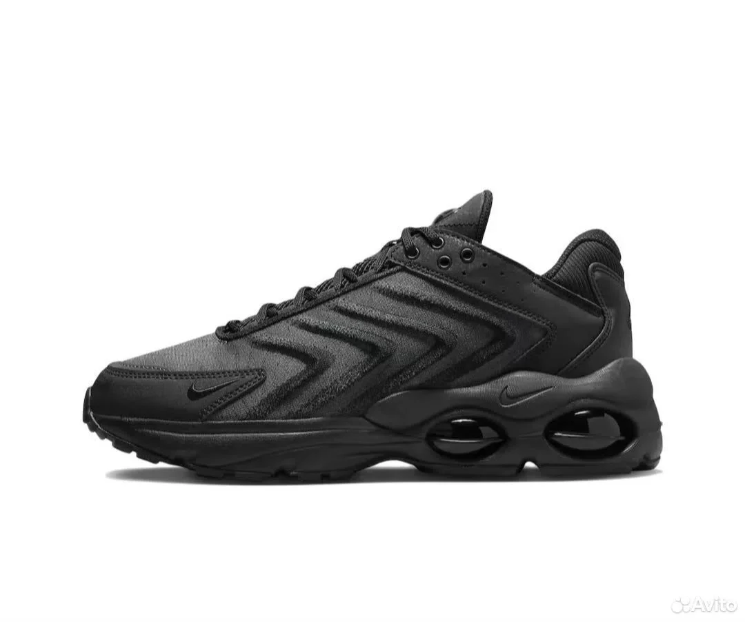 Кроссовки Nike Air Max TW Black - изображение 1