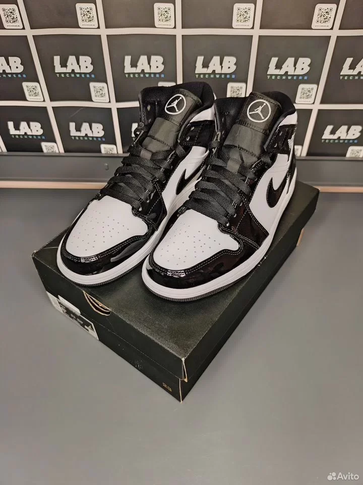 Кроссовки Jordan 1 Mid Carbon Fiber - изображение 1