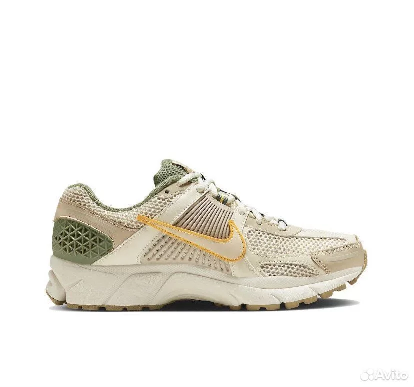 Кроссовки Nike Serve Seasonal Zoom Vomero 5s - миниатюра 2