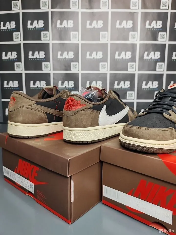 Кроссовки Air Jordan 1 Low "Travis Scott" - миниатюра 4