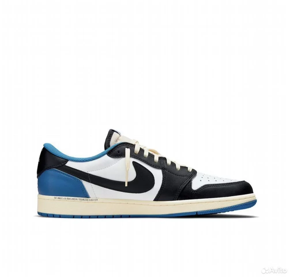 Кроссовки Nike Air Jordan 1 Low x Travis Scott - миниатюра 4