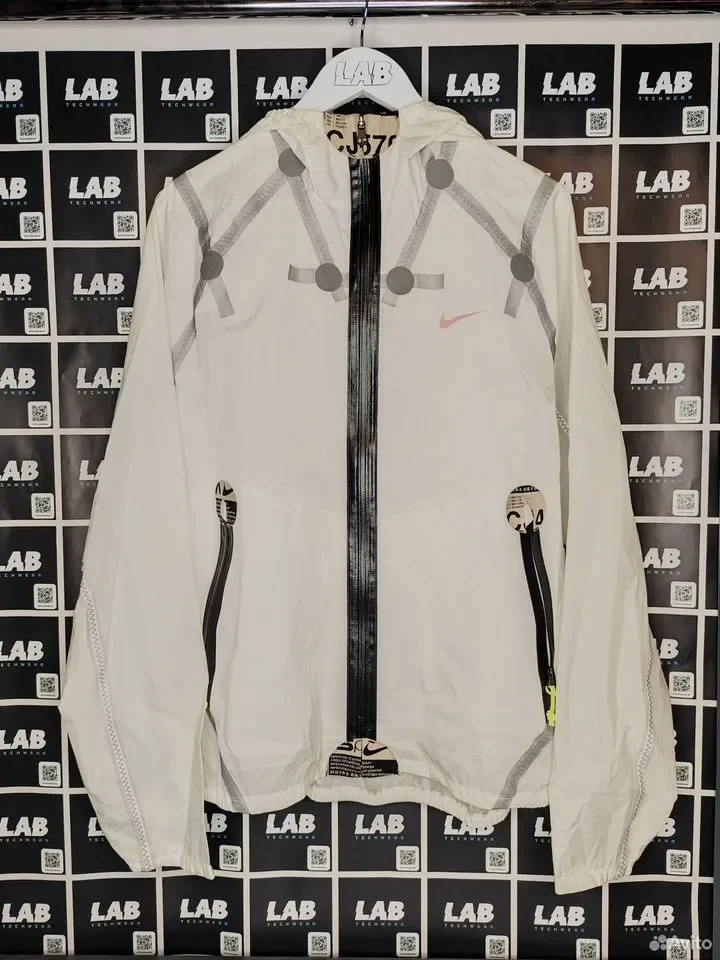 Ветровка Nike Men's Ispa Jacket Translucent Nylon - изображение 1