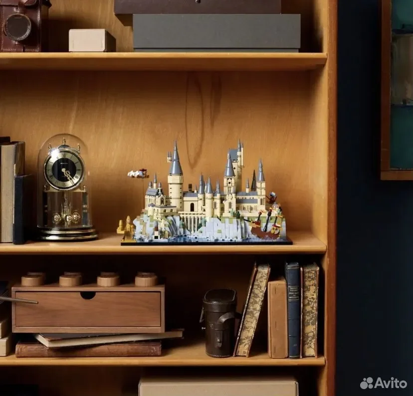 Лего Lego Hogwarts Castle and Grounds - миниатюра 2