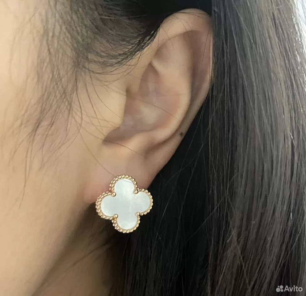Серьги Van Cliff Arpels Alhambra - миниатюра 2