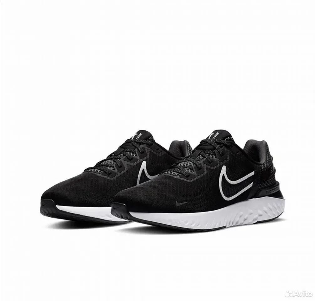 Кроссовки Nike Legend React 3 - миниатюра 3