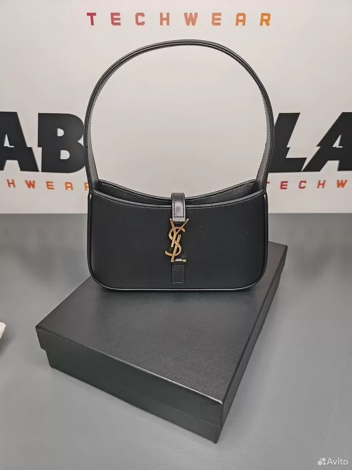 Сумка Saint Laurent Le 5 A 7 Mini Hobo Bag "Noir" - изображение 1