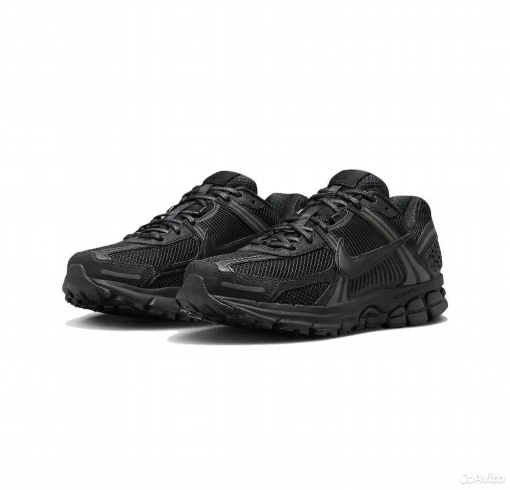 Кроссовки Nike Vomero 5 - изображение 1