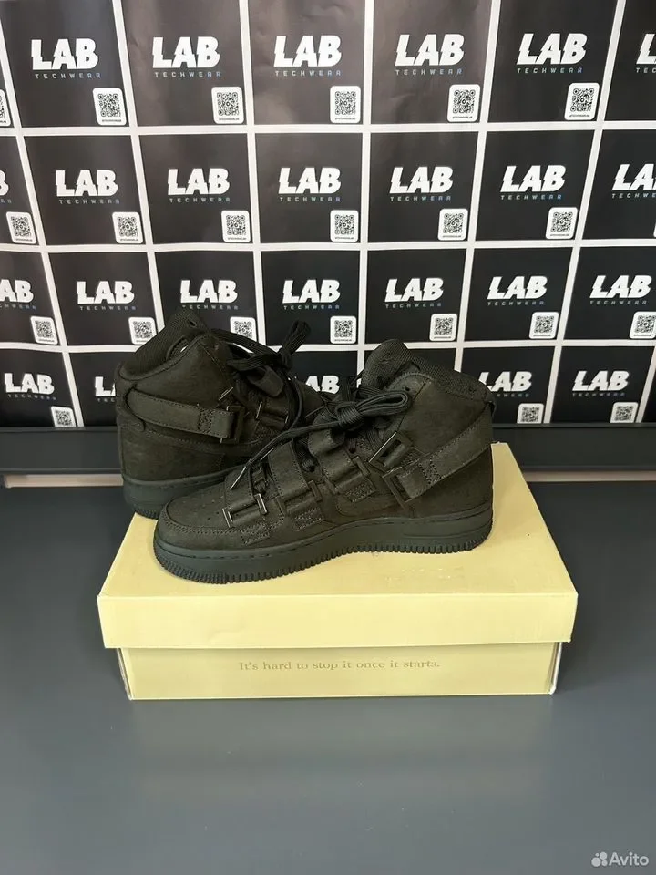 Кроссовки Nike x Billie Eilish Air Force 1 - миниатюра 2
