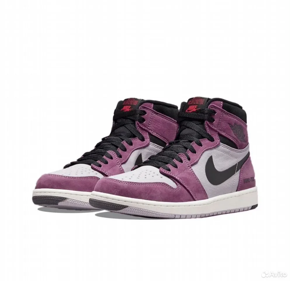 Кроссовки Nike Air Jordan 1 Gore-Tex Berry