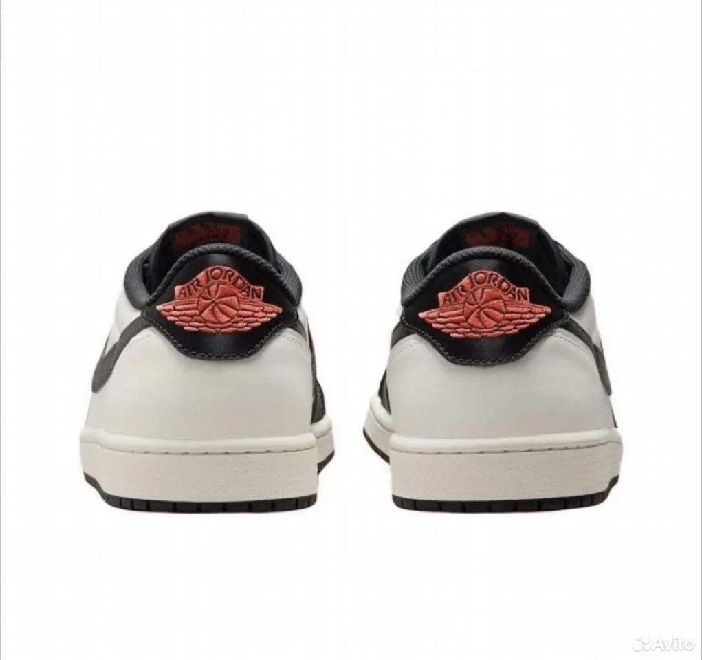 Кроссовки Nike Air Jordan 1 x PSG Low - миниатюра 4