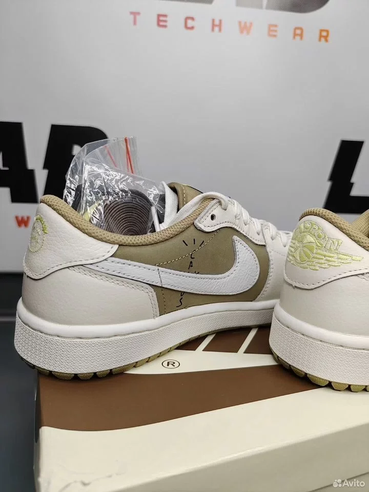 Кроссовки Nike Air Jordan 1 Retro Travis Scott - миниатюра 6