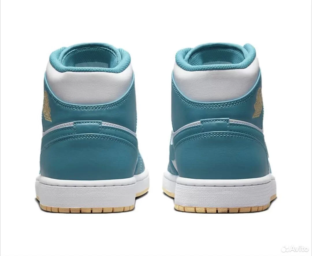 Кроссовки Nike Air Jordan 1 Mid Aquatone - миниатюра 3