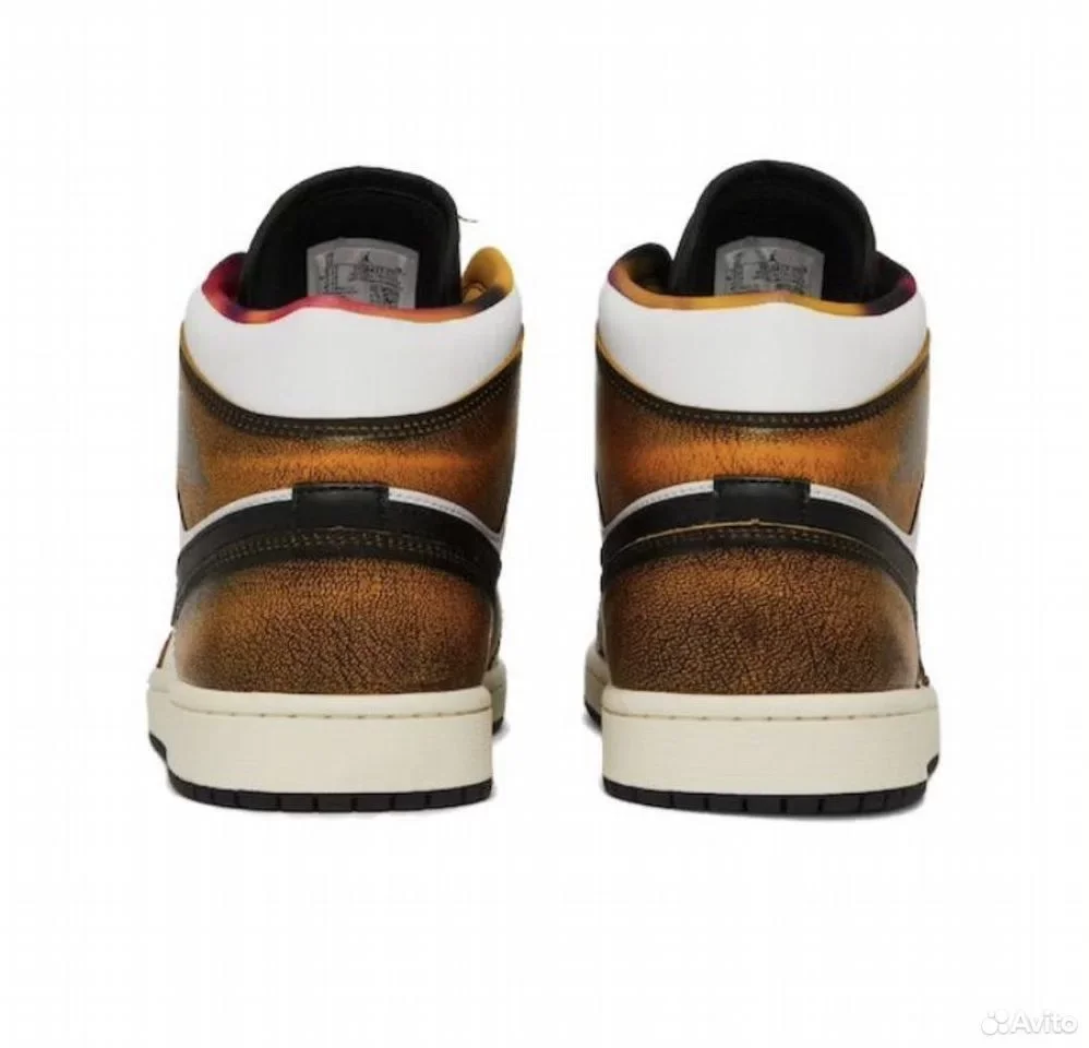 Кроссовки Nike Air Jordan 1 Mid Part 2 - изображение 1