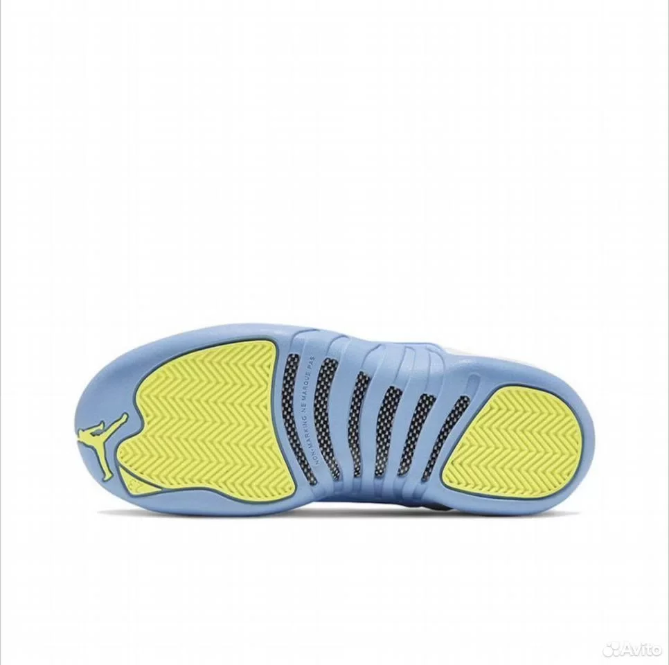 Кроссовки Nike Air Jordan 12 Retro Emoji - миниатюра 3