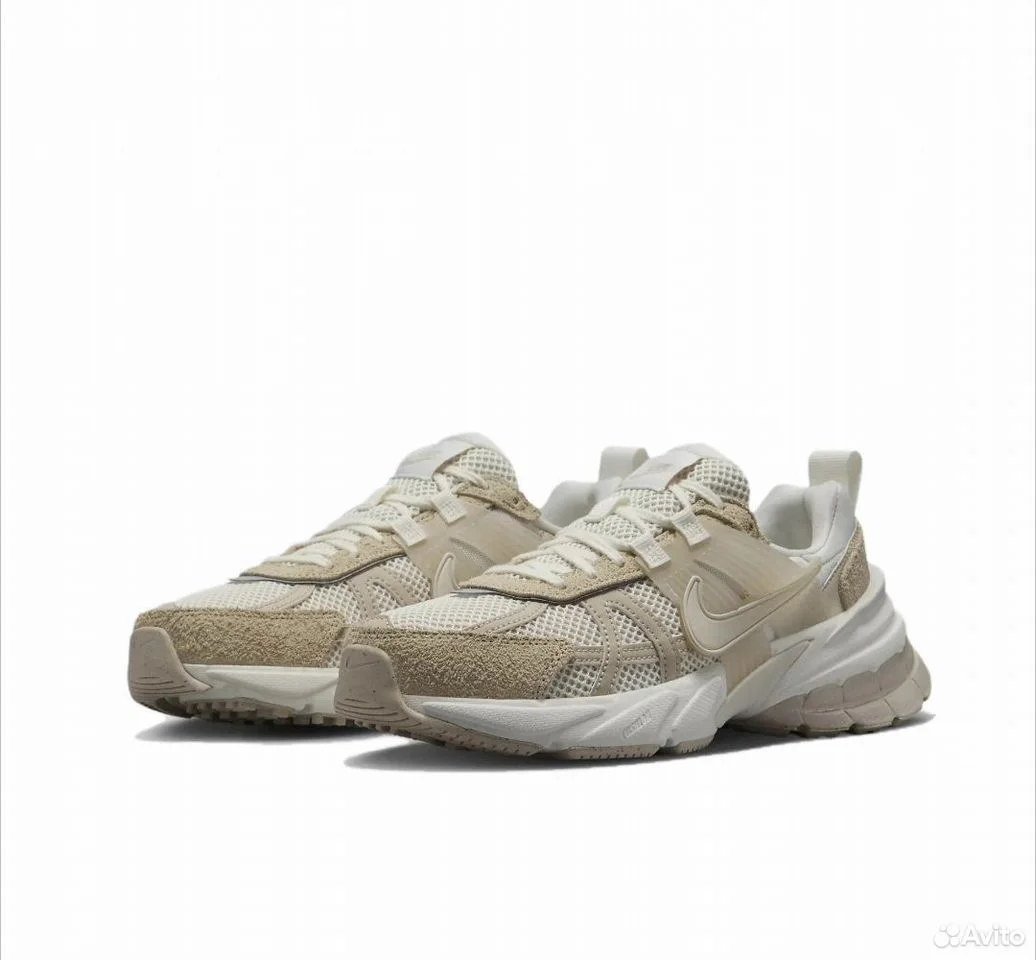 Кроссовки Nike V2K Run Part 3 - миниатюра 3