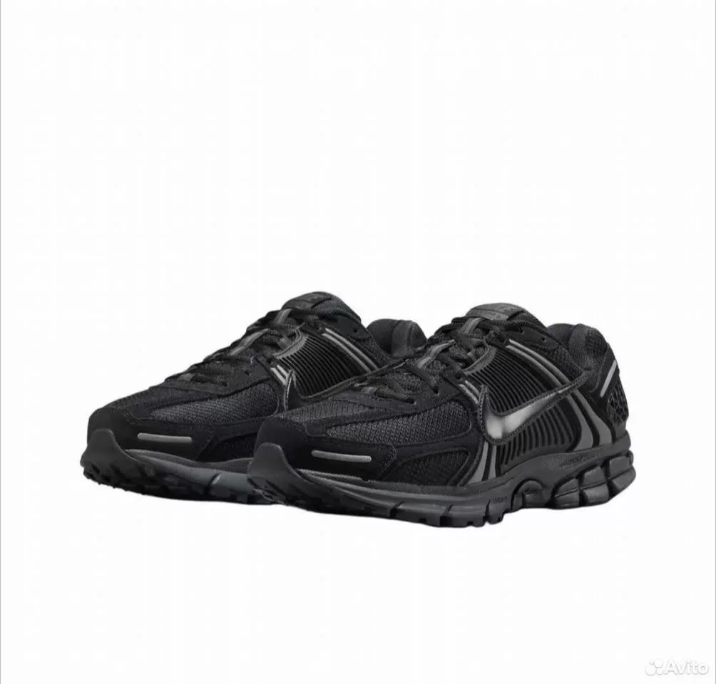 Кроссовки Nike Vomero 5 Part 2 - миниатюра 2