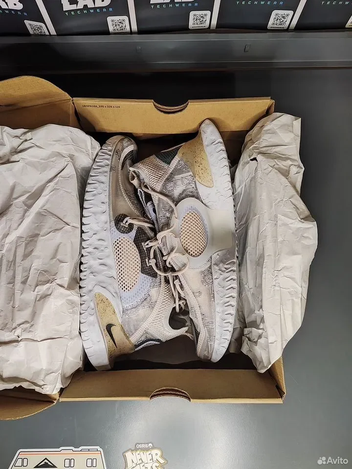 Кроссовки Nike Flow ispa Pure Platinum - изображение 1