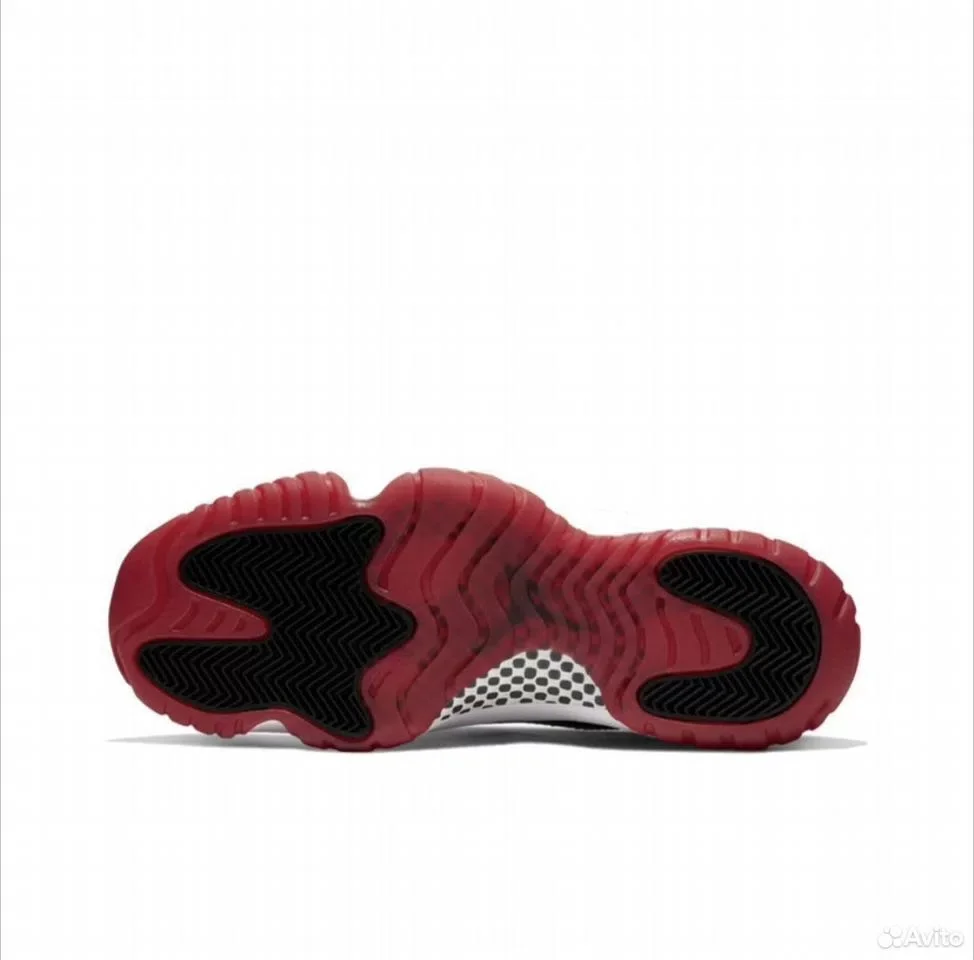 Кроссовки Nike Air Jordan 11 Bred - миниатюра 3