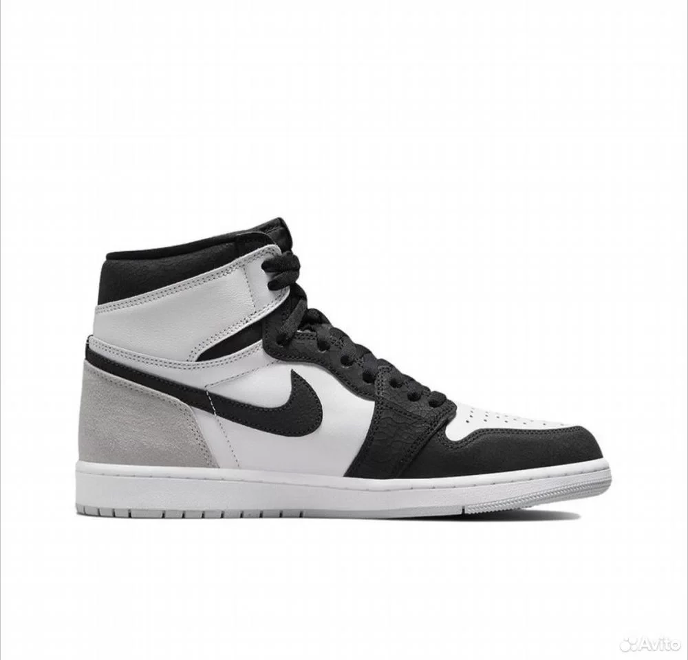 Кроссовки Nike Air Jordan 1 High OG Bleached Coral - миниатюра 3