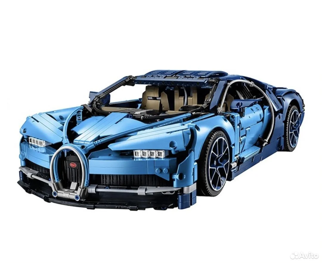 Lego Technic Bugatti Chiron - миниатюра 2