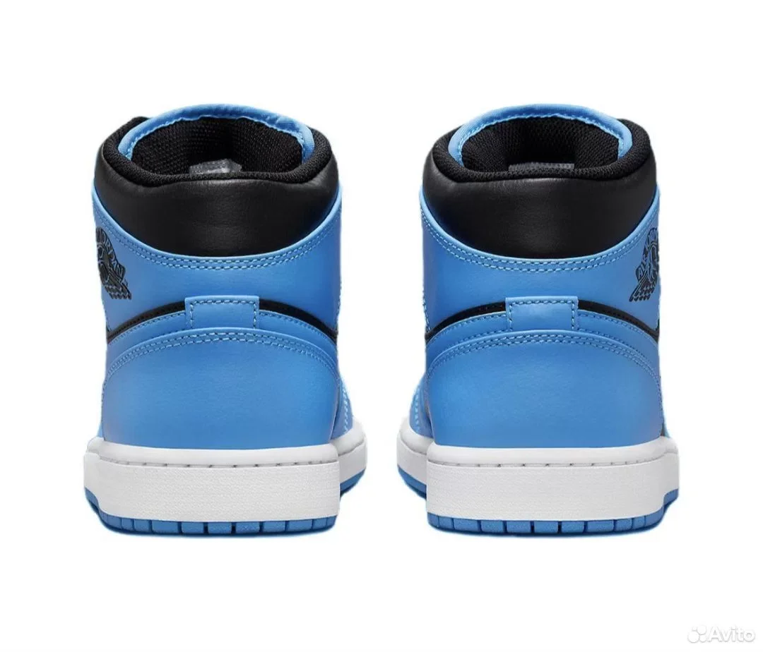 Кроссовки Nike Air Jordan 1 Mid University Blue - миниатюра 4