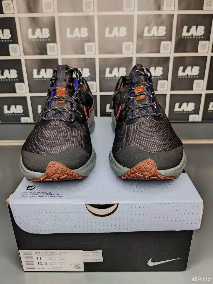 Кроссовки Nike Zoom Winflo 8 Shield - миниатюра 2