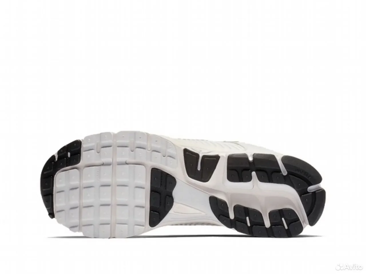 Кроссовки Nike Air Zoom Vomero 5 Vast Grey - миниатюра 4