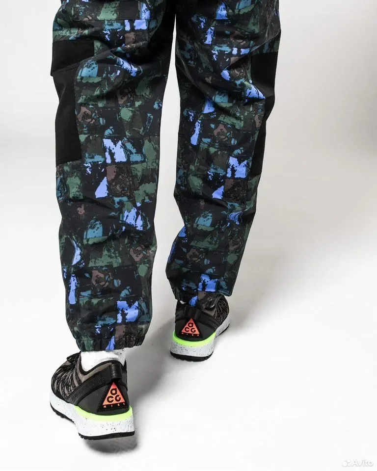 Штаны Nike ACG trail Camouflage Cargo - миниатюра 2