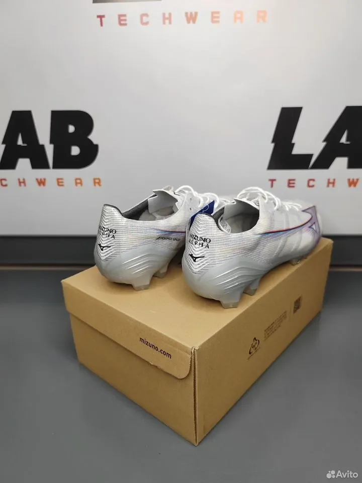Футбольные кроссовки Mizuno Alpha Pro - миниатюра 2