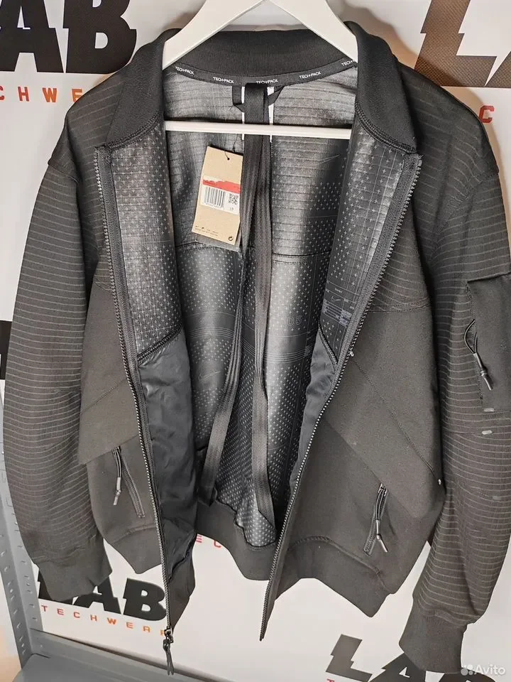 Кофта Бомбер Nike Sportswear Storm-fit Tech Pack - миниатюра 2