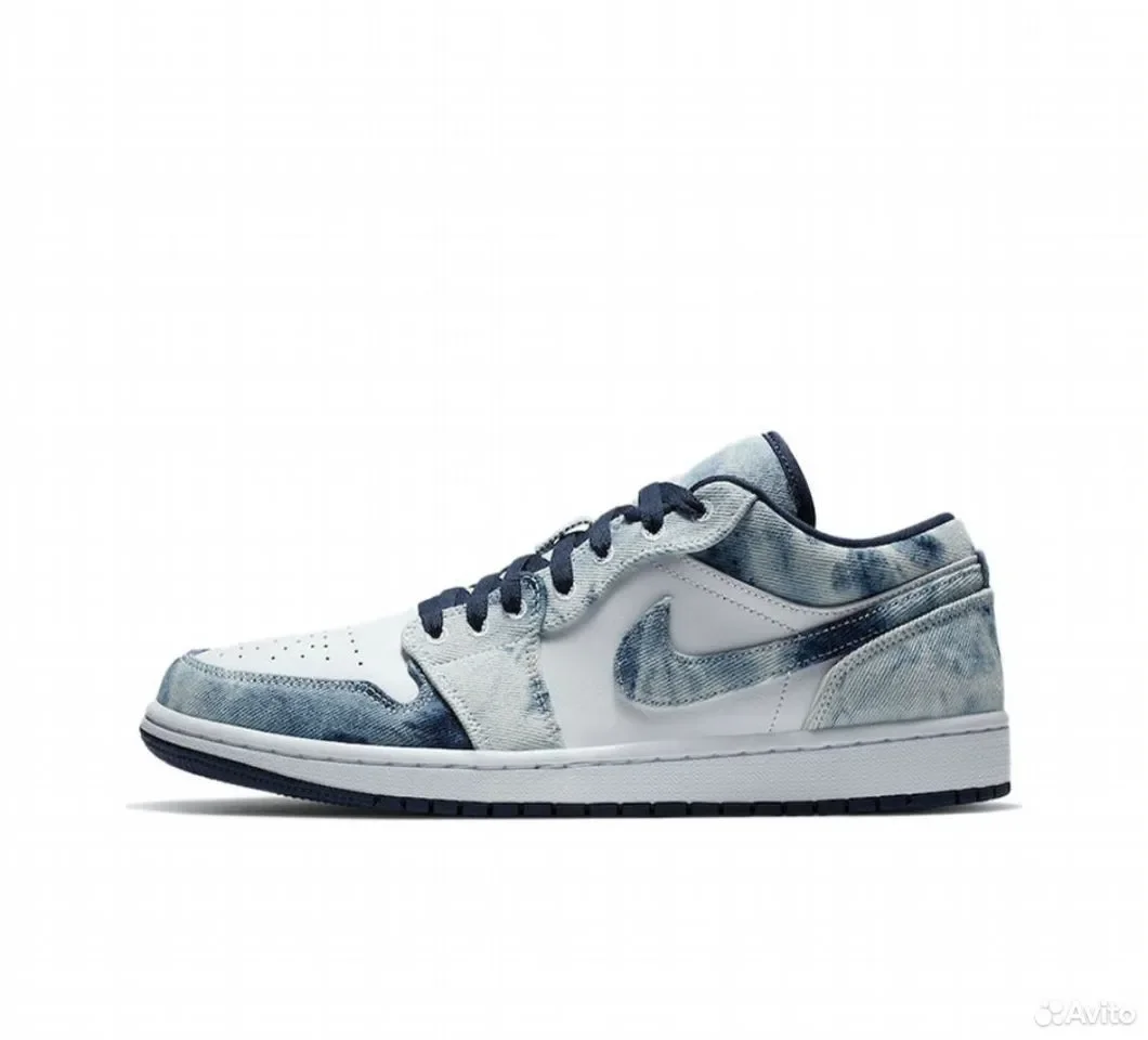 Кроссовки Nike Air Jordan 1 Low Washed Denim - миниатюра 2