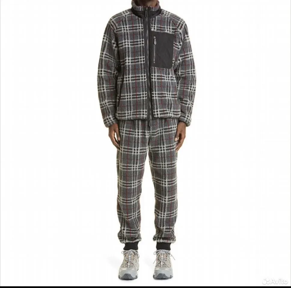 Куртка флисовая Burberry Vintage Check Fleece FW21 - изображение 1