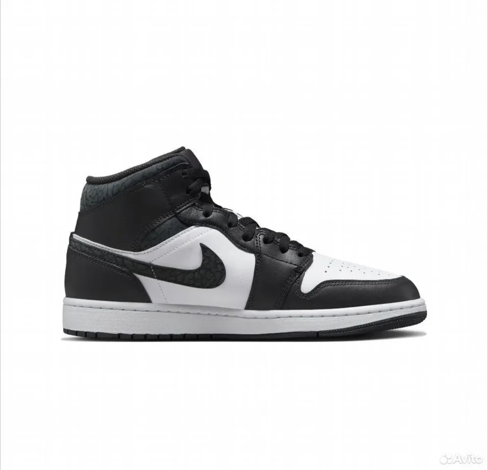 Кроссовки Nike Air Jordan 1 Mid Panda - миниатюра 3