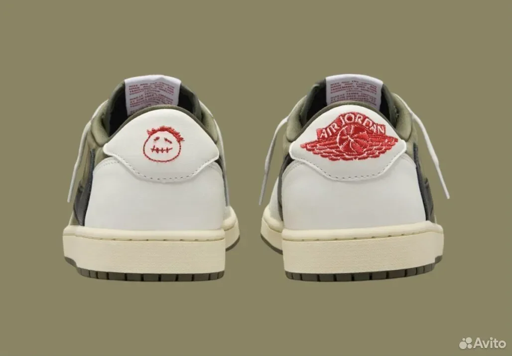 Кроссовки Nike Air Jordan 1 Low X Travis Scott - миниатюра 4