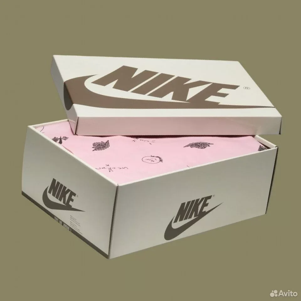 Кроссовки Nike Air Jordan 1 Low X Travis Scott - миниатюра 9