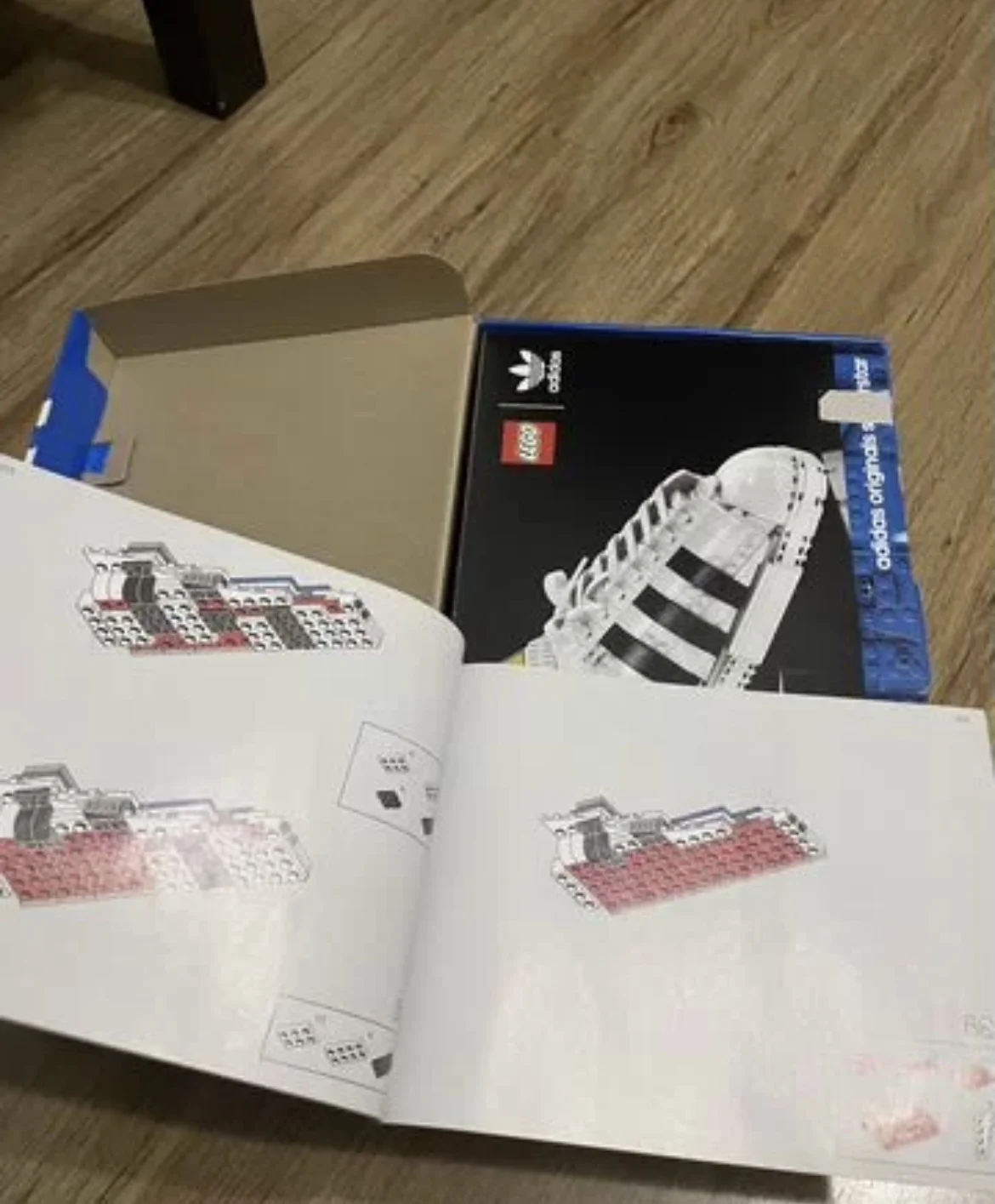 Lego Adidas superstar - миниатюра 2