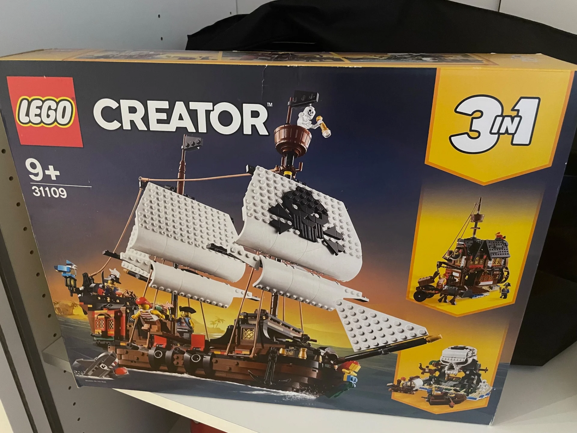 Lego Пиратский корабль 3в1 - изображение 1