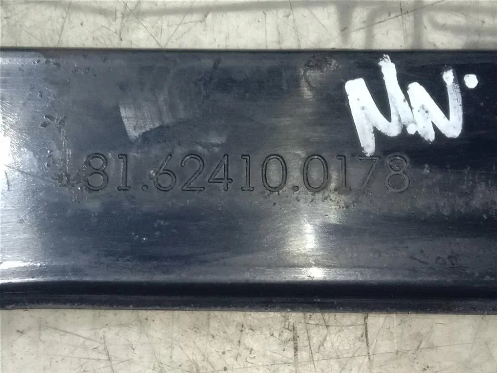 Панель стойки кабины правый MAN TGS 33.440 D2066 - миниатюра 3