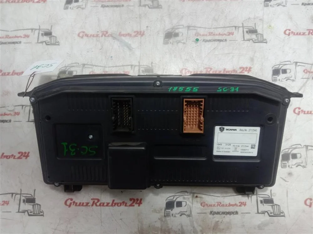 Щиток приборов Scania P 440 DC13 153 L01 PDE 2019 - миниатюра 4